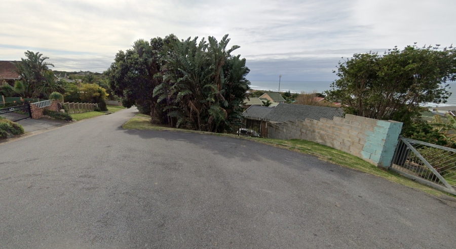 4 Bedroom Property for Sale in Winterstrand Eastern Cape